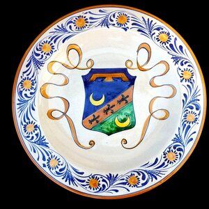 Vintage Deruta Majolica Plate Hand Painted Italian Crest Coat of Arms PV Mark